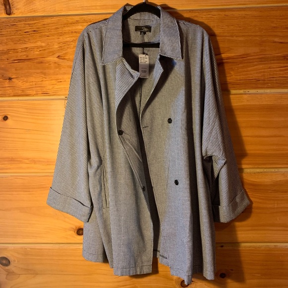 Suzanne Betro Jackets & Blazers - Suzanne Betro Dolman Jacket NWT